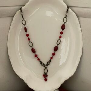 Premier Designs Bronze Color Necklace and Earrings.